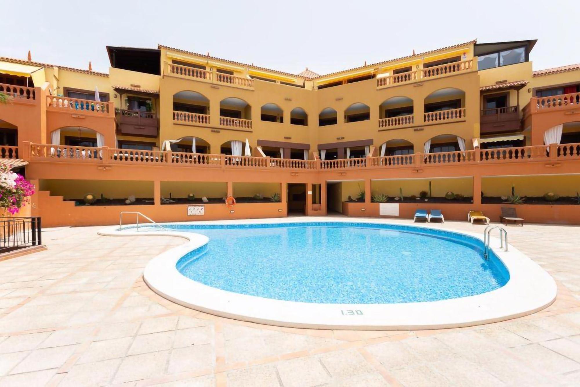 Eden Rentals Elite Palace Suites Costa Adeje Dış mekan fotoğraf
